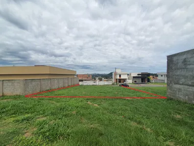 Lote/Terreno à venda, 300m² no Jardins Barcelona, Senador Canedo