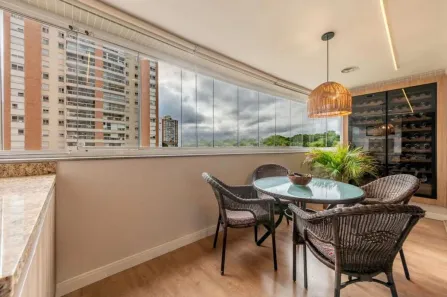 Apartamento com 3 Quartos à venda, 128m² no Jardim do Salso, Porto Alegre