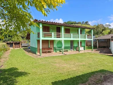 Fazenda/Sítio com 3 Quartos à venda, 2000m² no , Sapucaí-Mirim