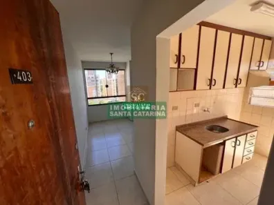 Apartamento com 3 Quartos à venda, 50m² no Zona 08, Maringá