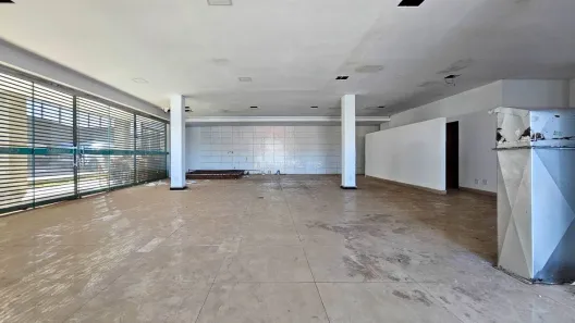 Ponto Comercial para alugar, 499m² no Zona Industrial, Brasília