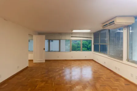 Ponto Comercial para alugar, 64m² no Cerqueira César, São Paulo
