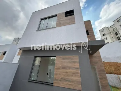 Casa com 3 Quartos à venda, 180m² no Manacás, Belo Horizonte