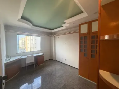 Apartamento com 3 Quartos para venda ou aluguel, 148m² no Renascença, São Luís