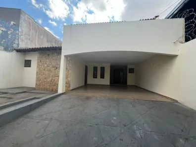 Casa com 6 Quartos para alugar, 417m² no Parque Jardim Europa, Bauru