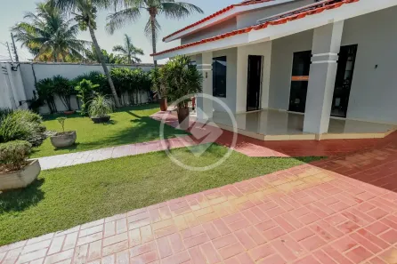 Casa com 4 Quartos à venda, 280m² no , Campo Verde