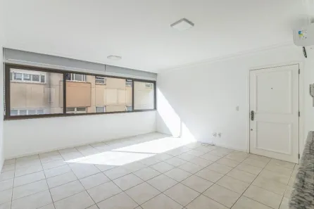 Apartamento com 2 Quartos à venda, 68m² no Mont Serrat, Porto Alegre