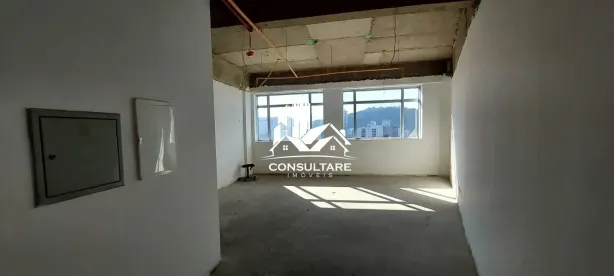 Sala Comercial para alugar, 38m² no Vila Mathias, Santos