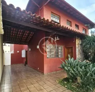 Casa com 3 Quartos à venda, 211m² no Castelo, Belo Horizonte