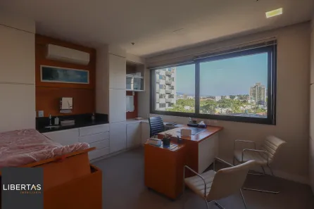 Sala Comercial com 1 Quarto à venda, 41m² no Passo da Areia, Porto Alegre