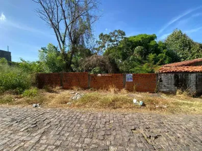 Lote/Terreno à venda, 300m² no Vale Quem Tem, Teresina