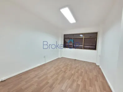 Sala Comercial para alugar, 21m² no Centro Histórico, Porto Alegre