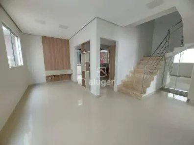 Casa com 3 Quartos à venda, 270m² no Morada do Sol, Montes Claros
