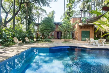 Casa com 5 Quartos à venda, 1000m² no Chácara Monte Alegre, São Paulo