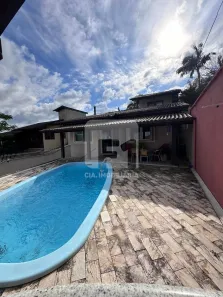 Casa com 3 Quartos para alugar, 180m² no Barra da Lagoa, Florianópolis