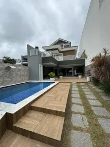 Casa de Condomínio com 6 Quartos para alugar, 485m² no Recreio dos Bandeirantes, Rio de Janeiro