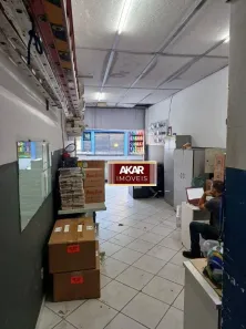 Prédio Comercial à venda, 303m² no Jardim Las Vegas, Santo André