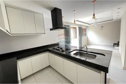 Casa com 4 Quartos à venda, 200m² no Rasa, Armação dos Búzios