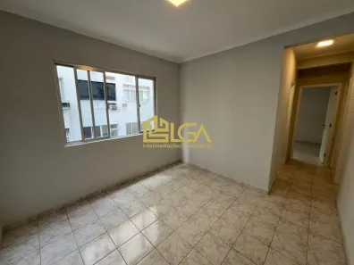 Apartamento com 2 Quartos para alugar, 55m² no Gonzaga, Santos