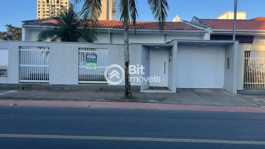 Casa com 4 Quartos para alugar, 118m² no Recife, Tubarão