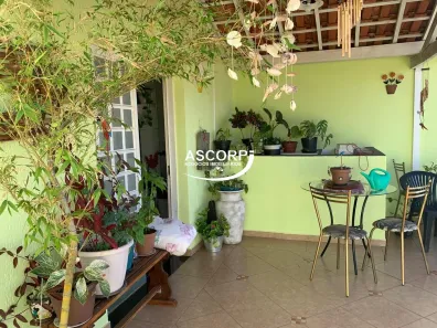 Casa com 3 Quartos à venda, 130m² no Castelinho, Piracicaba