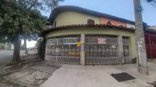 Casa com 3 Quartos à venda, 130m² no Jardim Pinheiros, São Paulo