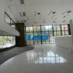 Ponto Comercial para alugar, 920m² no Chácara Itaim, São Paulo