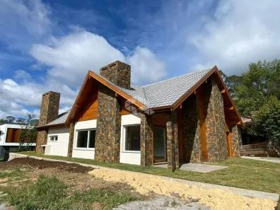 Casa com 3 Quartos à venda, 222m² no Carniel, Gramado