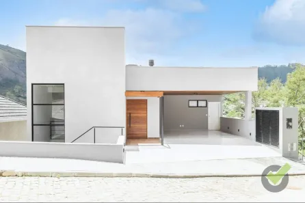 Casa com 3 Quartos à venda, 310m² no Cônego, Nova Friburgo