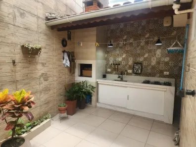 Casa com 4 Quartos à venda, 210m² no Jardim Alto da Boa Vista, Suzano