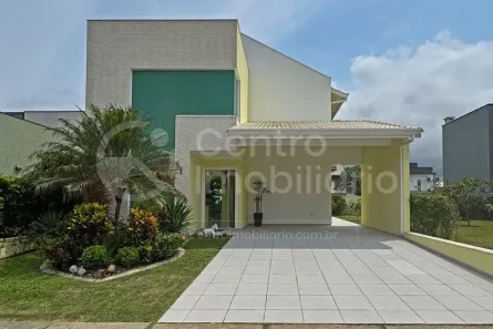 Casa de Condomínio com 4 Quartos à venda, 326m² no Jardim Tres Marias, Peruíbe