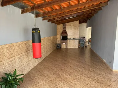Casa com 3 Quartos à venda, 240m² no Boa Vista, Anápolis