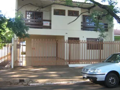 Casa com 4 Quartos à venda, 200m² no Zona 07, Maringá