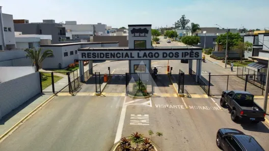 Casa de Condomínio com 3 Quartos à venda, 150m² no Portal dos Pinheiros II, Itapetininga