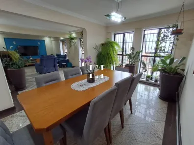 Apartamento com 3 Quartos à venda, 186m² no Jardim Marajoara, São Paulo