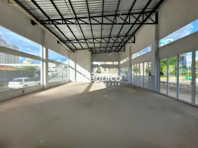 para alugar, 260m² no Cidade Jardim, Americana