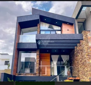 Casa com 3 Quartos à venda, 170m² no Jansen, Gravataí