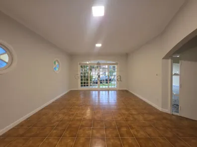 Casa de Condomínio com 4 Quartos para alugar, 330m² no Urbanova, São José dos Campos
