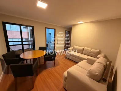 Apartamento com 2 Quartos para alugar, 46m² no Centro, Curitiba