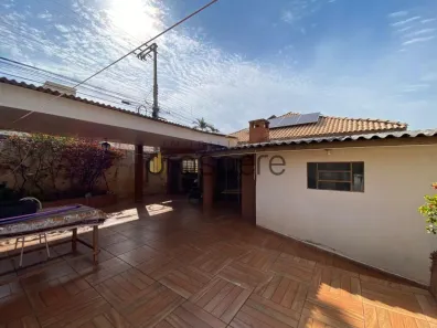 Casa com 3 Quartos à venda, 195m² no Vila Machadinho, Presidente Prudente