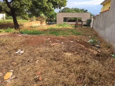 Lote/Terreno à venda, 650m² no Vila Santa Maria (Vila Xavier), Araraquara