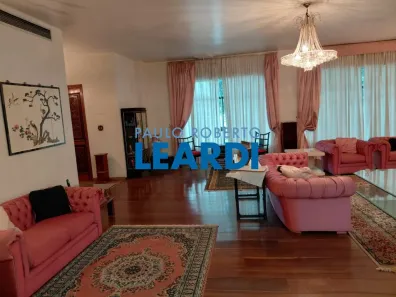Sobrado com 4 Quartos à venda, 902m² no Jardim Prudência, São Paulo