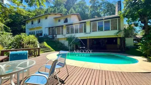 Casa de Condomínio com 6 Quartos à venda, 650m² no Itaipava, Petrópolis