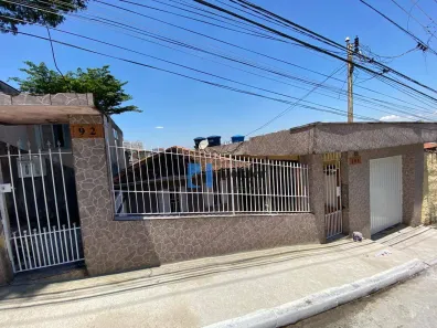 Casa com 7 Quartos à venda, 240m² no Vila Hermínia, São Paulo