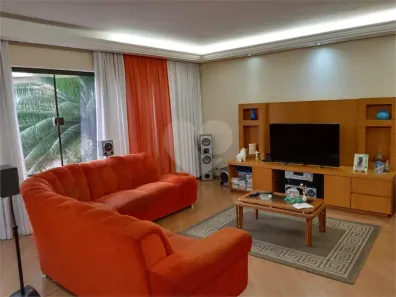 Casa com 3 Quartos à venda, 300m² no Bosque da Saúde, São Paulo