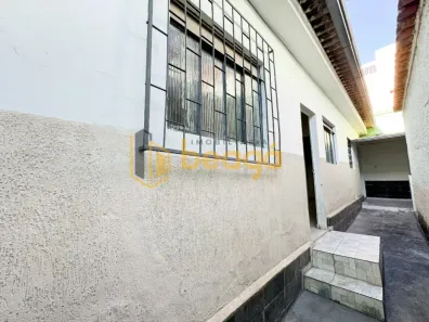 Casa com 1 Quarto para alugar, 50m² no São Gotardo, Contagem
