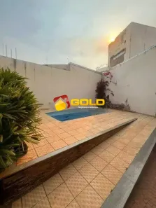 Casa com 4 Quartos à venda, 347m² no Jardim Patrícia, Uberlândia