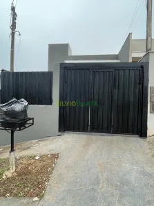 Casa com 2 Quartos para alugar, 179m² no Parque Industrial, Maringá