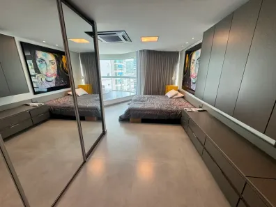 Cobertura com 3 Quartos para alugar, 196m² no Centro, Balneário Camboriú