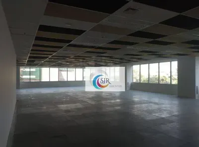 Sala Comercial para alugar, 384m² no Vila Gertrudes, São Paulo
